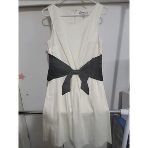 Girls'‎ Formal dress  Size 6